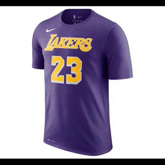 Lebron James Nike Lakers t-shirt. Large - Picture 2 of 5